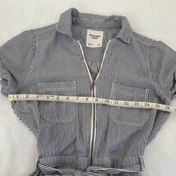 Abercrombie striped utility romper - Picture 5 of 10